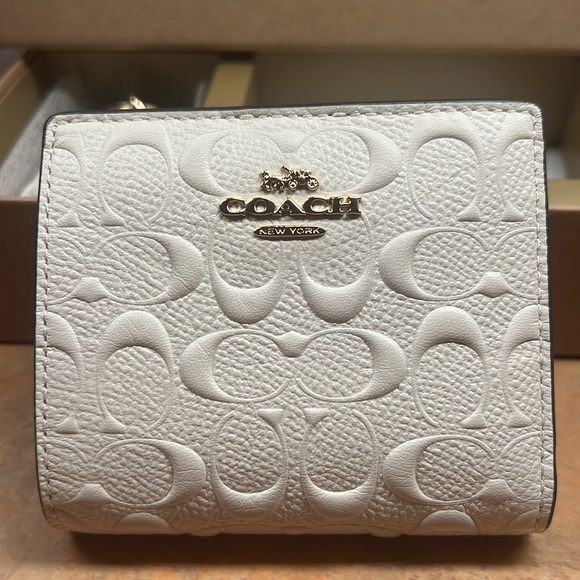 COACH Wallet & Key Ring Picture Frame Charm In Signature Leather NIB - Picture 6 of 12